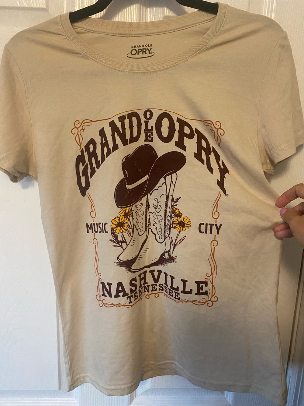 Grand Ole Opry Nashville Graphic Tee - Cream with Brown & Yellow Design